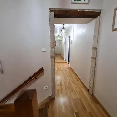 度假居 吉特阁楼度假屋 *