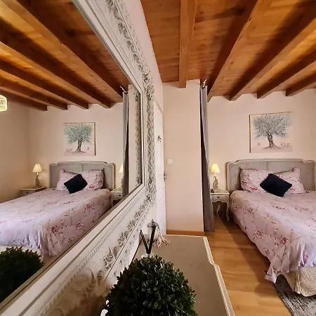Domaine Du Cuiset -gîte Des Combles *