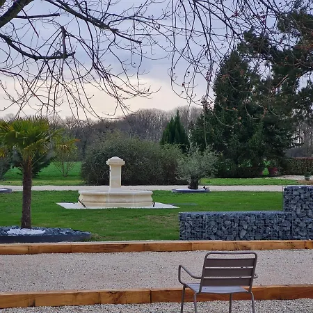 Domaine Du Cuiset -gîte Des Combles Hébergement de vacances *