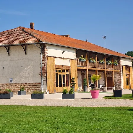 Domaine Du Cuiset -gîte Des Combles